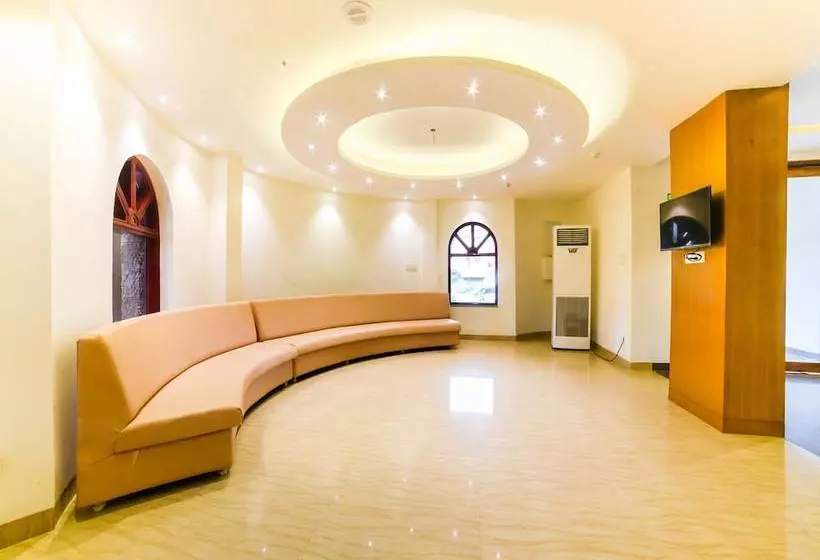 Oyo 16096 Flagship Purushottam Hotel Mapusa