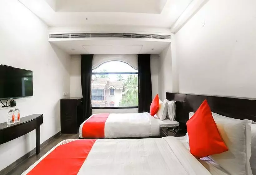 Oyo 16096 Flagship Purushottam Hotel Mapusa