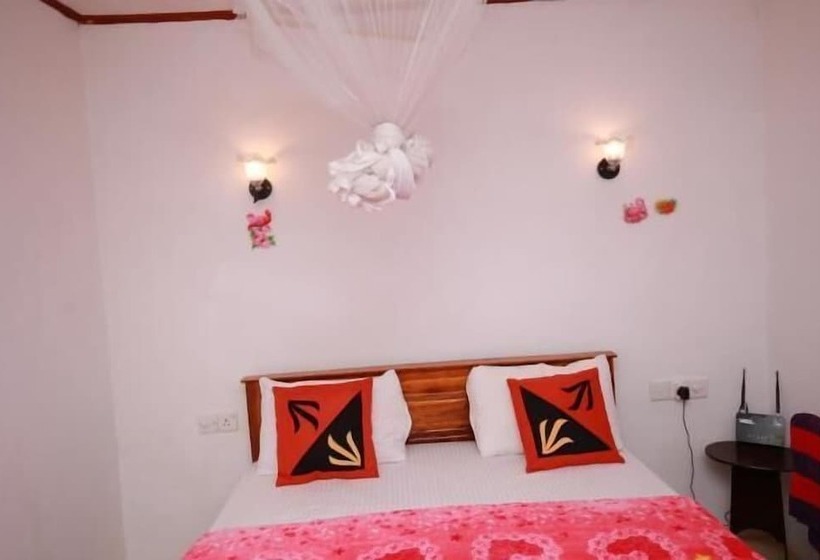 Pensionat Ella Forest Eco View