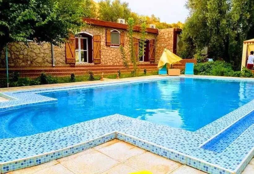 Majatalo Gite Karine