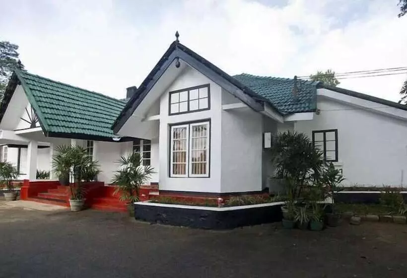 Majatalo Heritage Pusellawa Bungalow