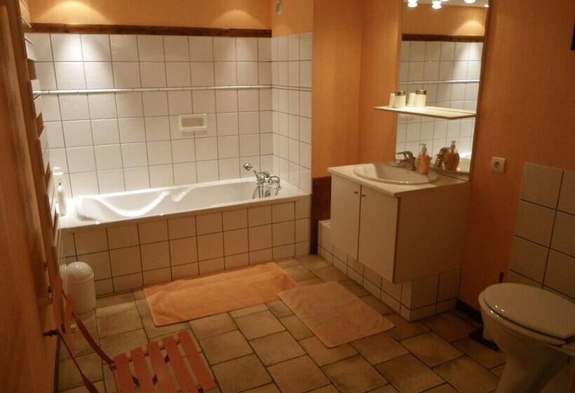 פנסיון La Ferme Du Coucou