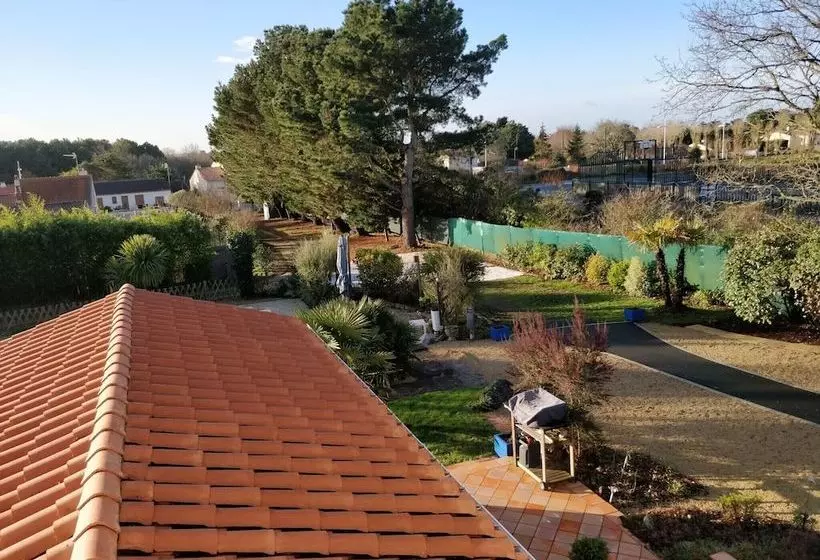 Majatalo L'abri Cotier