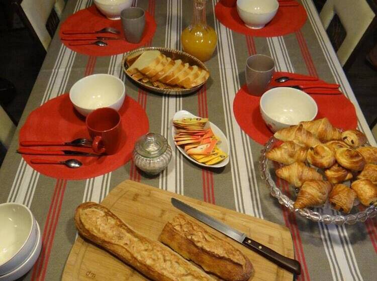 بنسيون Le Grillage A Poules