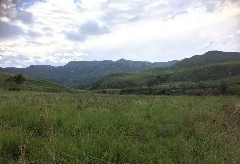 Majatalo Ledges Retreat