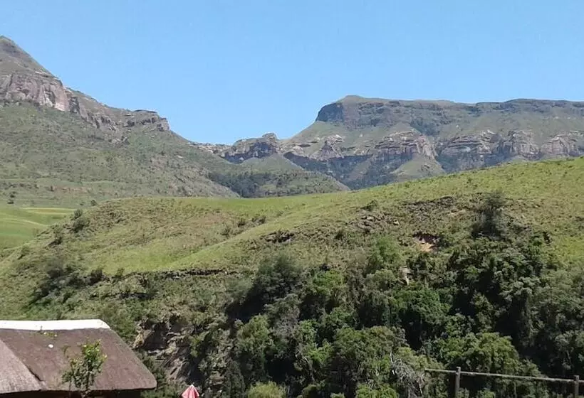 Majatalo Ledges Retreat