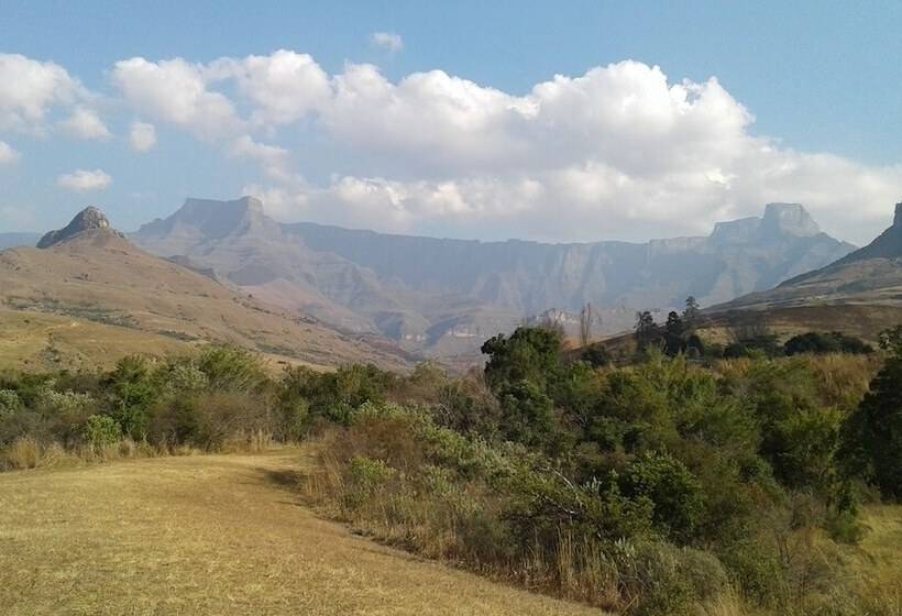 פנסיון Ledges Retreat