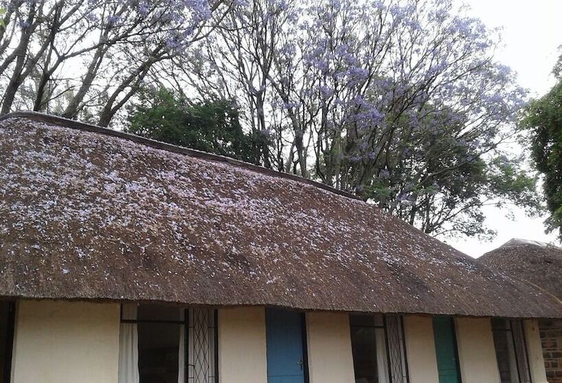 פנסיון Ledges Retreat