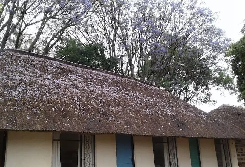 Majatalo Ledges Retreat