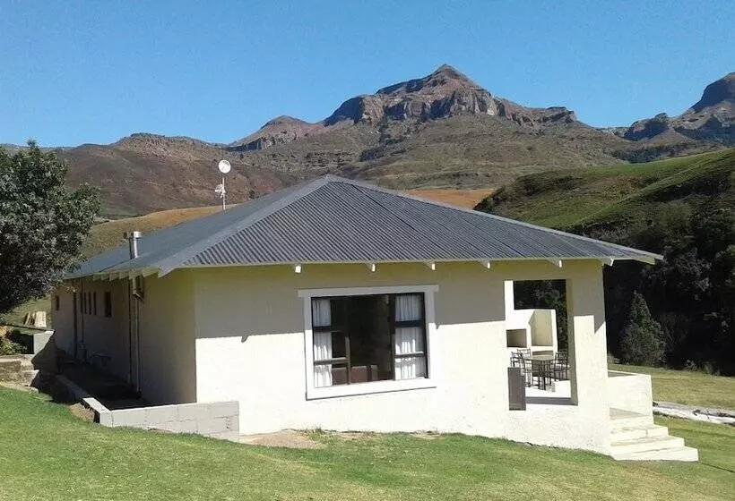 Majatalo Ledges Retreat