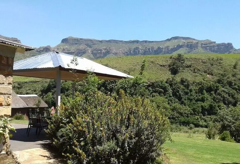 Majatalo Ledges Retreat