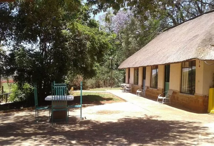 Majatalo Ledges Retreat