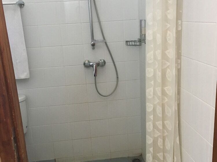 بنسيون Ndalem Natan Royal Heritage