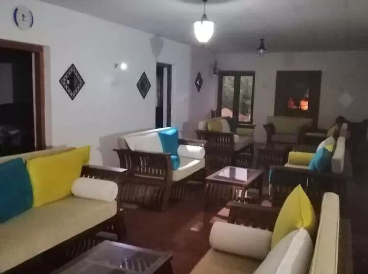 پانسیون Sun Inn Nuwara Eliya