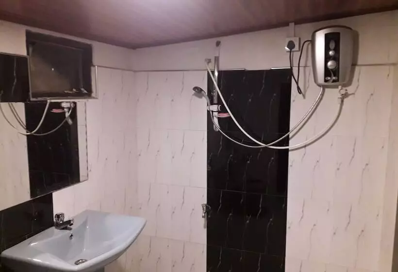 پانسیون Sun Inn Nuwara Eliya