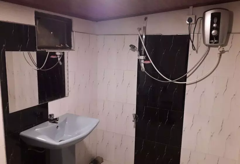 پانسیون Sun Inn Nuwara Eliya