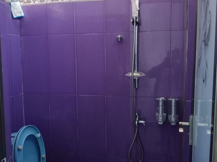 Pensjonat Wakatobi Dive Inn