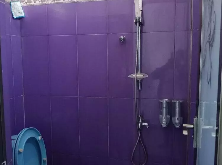 Majatalo Wakatobi Dive Inn