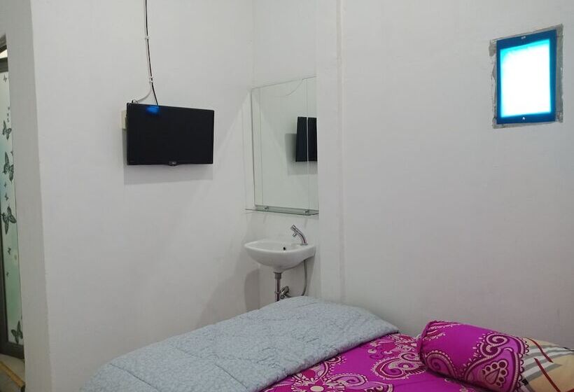 Pensjonat Wakatobi Dive Inn