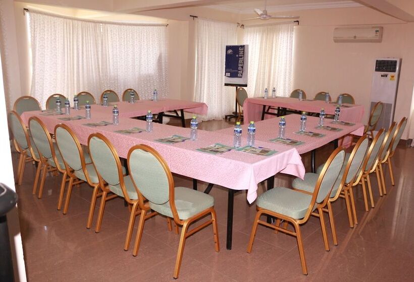 بنسيون Windy Bay Guest House