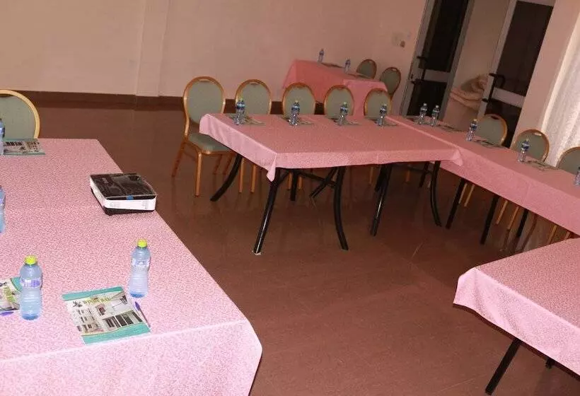 ペンション Windy Bay Guest House