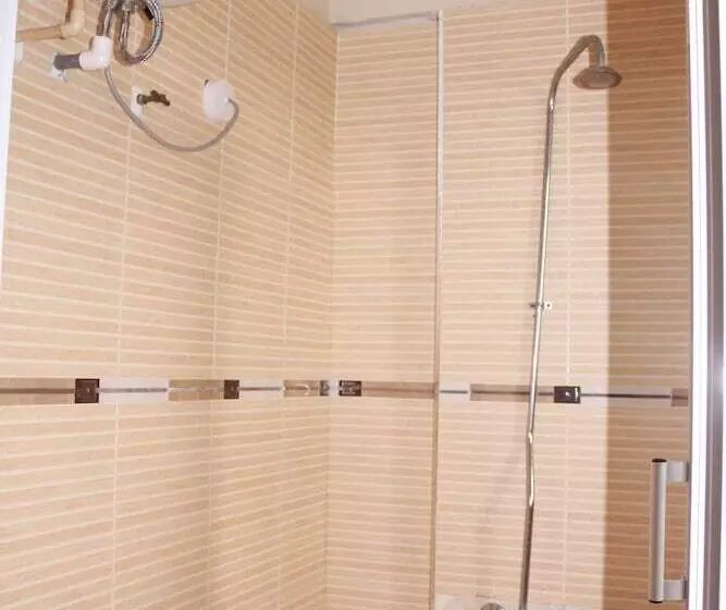 ペンション Windy Bay Guest House