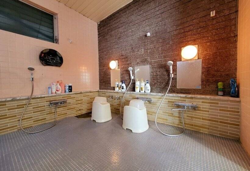 Kashiwaya Ryokan Guesthouse&sharedhouse Hostel