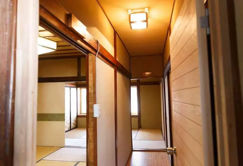 Kashiwaya Ryokan Guesthouse&sharedhouse   Hostel