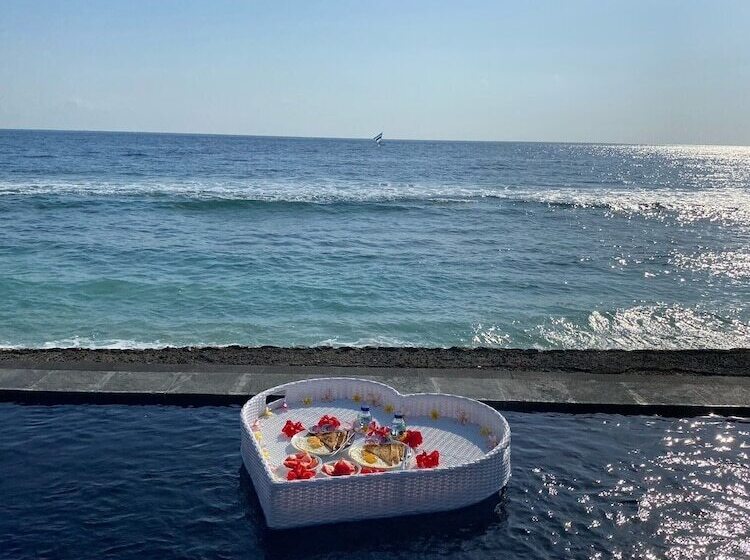 مبيت وإفطار Cave Beach Bungalow