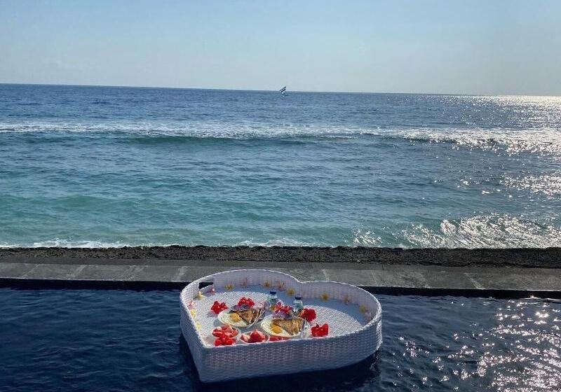 مبيت وإفطار Cave Beach Bungalow