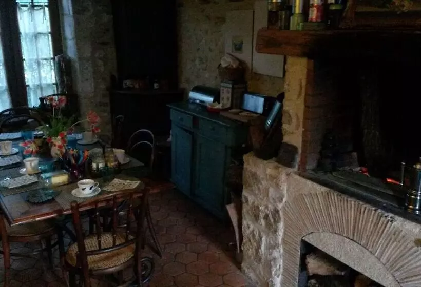 Aamiaismajoitus (B&B) La Forge