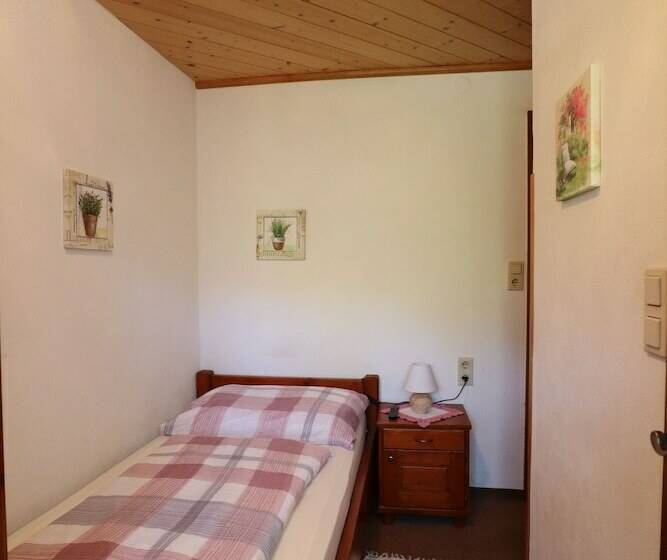 Bed and Breakfast Urlaub Am Bauernhof Feldbauer