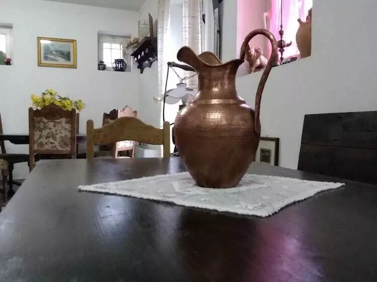 Hostelli Rifugio Escursionistico Cascina Porro