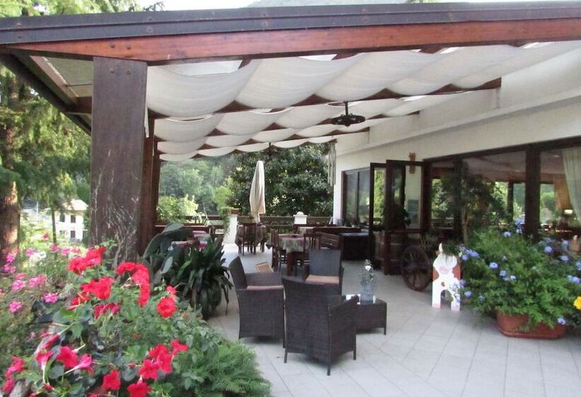 בית מלון כפרי Albergo Alla Trota