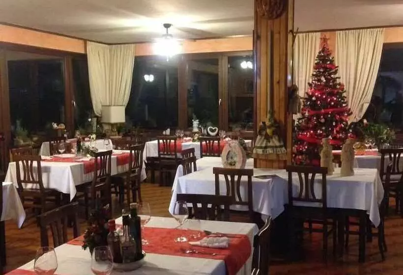 ホテル Albergo Alla Trota