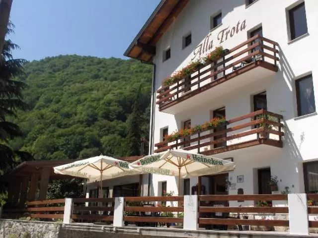 ホテル Albergo Alla Trota