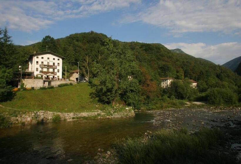 בית מלון כפרי Albergo Alla Trota