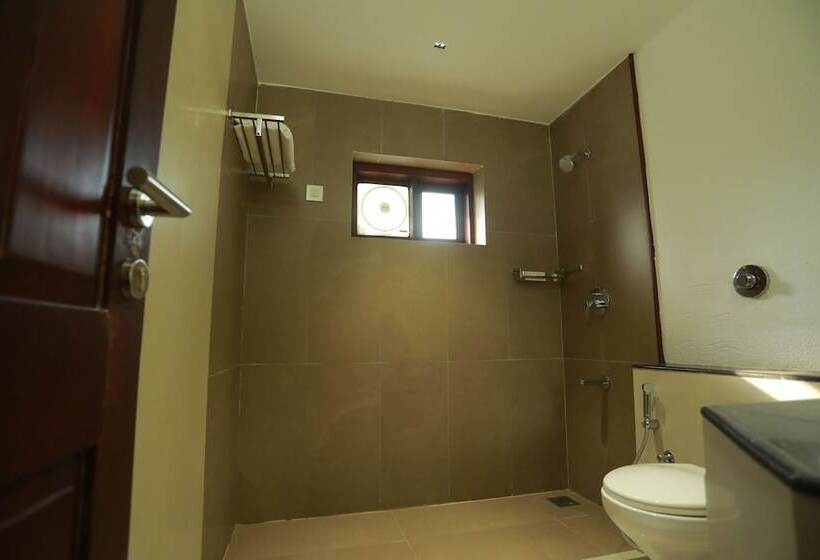 בית מלון כפרי Hyde Park