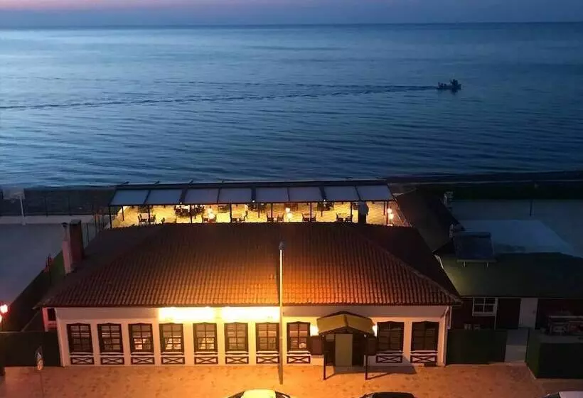 ホテル Inebolu Gardenya