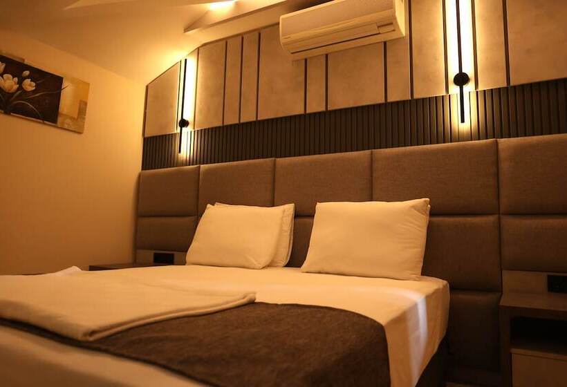 בית מלון כפרי Lazlakar