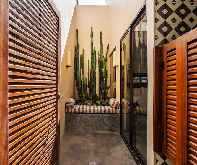 هتل Malibu Popoyo