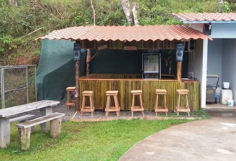 酒店 Rancho Montezumo