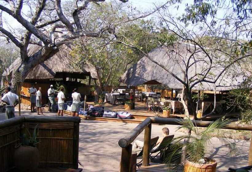 호텔 Tembe Elephant Park Lodge