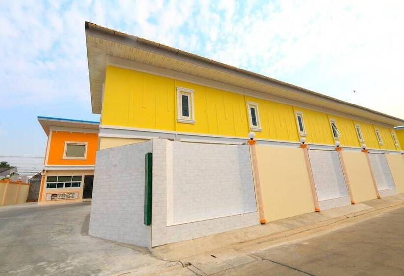 호텔 Venice Resort