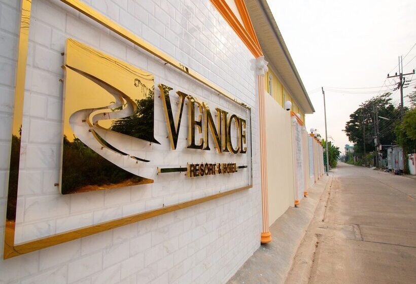 호텔 Venice Resort
