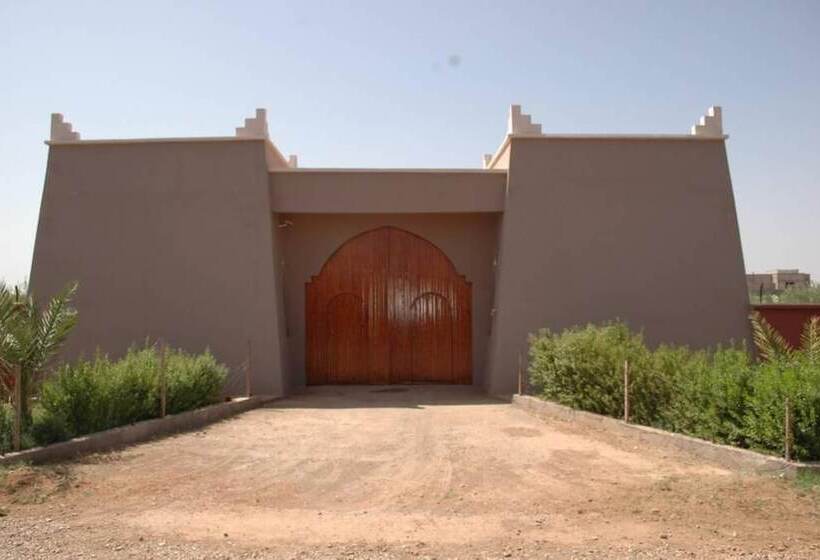 بنسيون L'ermitage Rouge