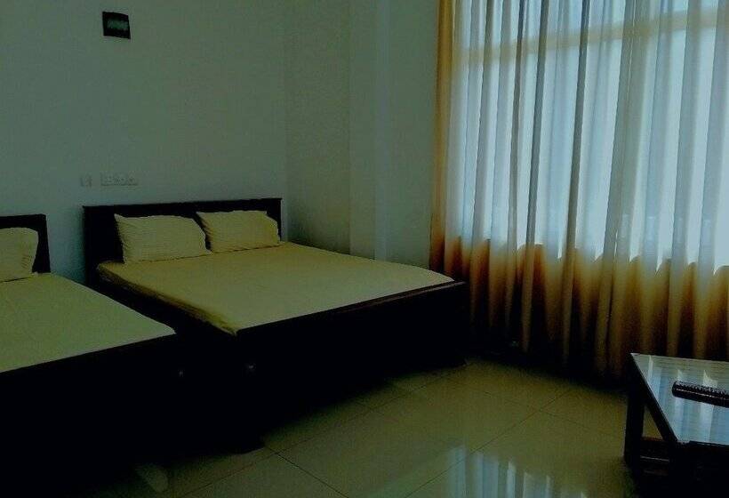 ペンション Omeeco Guest