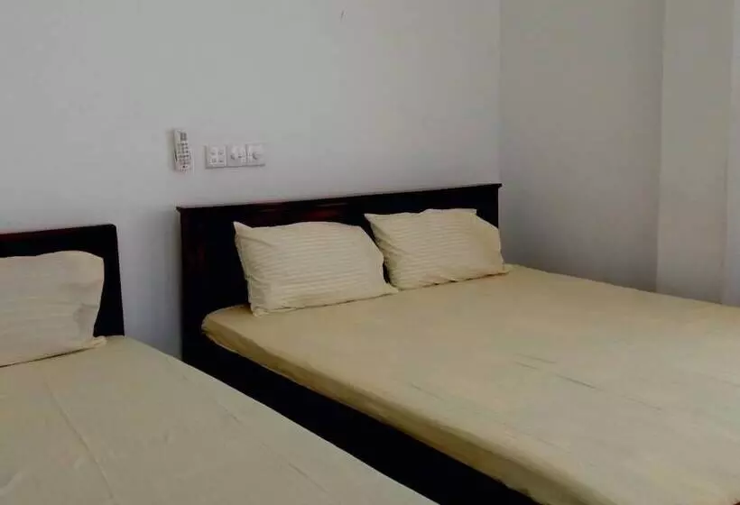 Majatalo Omeeco Guest