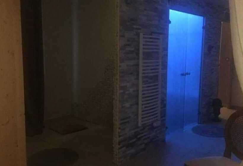 بنسيون Sensor Il Elle