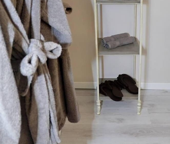 بنسيون Sensor Il Elle